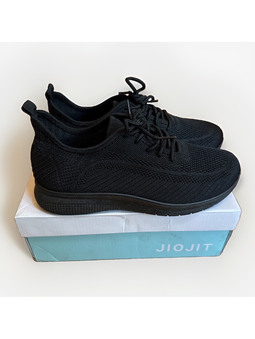 EUC Plain Black JioJit Athletic Shoes Ladies Size 7